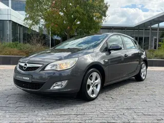 Opel Astra 1.4 Edition / Airco / 5 Deurs / Lm velgen /