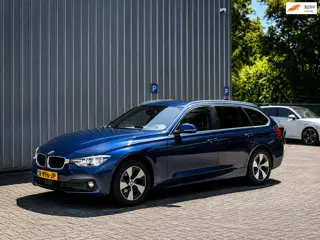 BMW 3-serie Touring 320d High Executive / Adaptive Cruise / Sportinterieur!