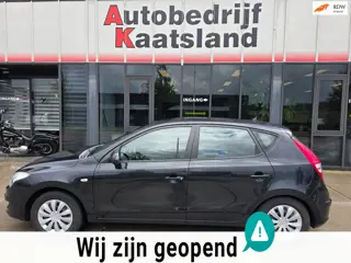 Hyundai I30 1.6i Dynamic Business - Clima - Cruise -