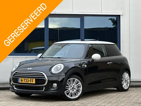 MINI 1.5 Cooper Chili Serious Business