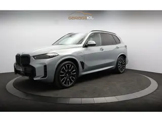 BMW X5 xDrive50e M-Sport Pro / Dealeronderh. / Harman Kardon / Trekhaak / Driving Prof. / Parking Pr