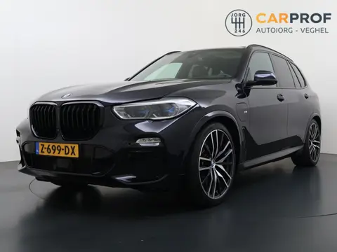 BMW X5 xDrive45e High Executive M-Sport | Trekhaak | Panoramadak | Harman Kardon | Laser | 360 Camer