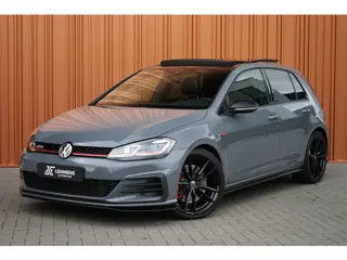 Volkswagen Golf 2.0 TSI GTI TCR 290PK DSG Panodak Akra DCC Dynaudio ACC Carplay