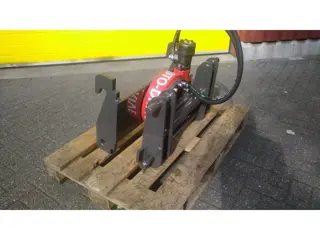 Quick Hitch adapter / Roto-Drive passend aan Weidemann shovels