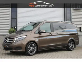 Mercedes-Benz V-Klasse 220d Lang 8 Persoons Trekhaak | Dealer Onderhouden | LED | Stoelverwarming | 