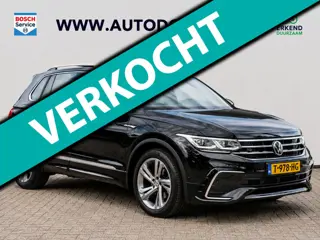 Volkswagen Tiguan 1.5 TSI R-Line Business|Pano|Trekhaak|Camera|IQ Light