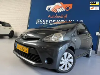 Toyota Aygo 1.0 VVT-i Comfort / bj.2012 / 5 deurs / airco / navigatie / facelift rijdt perfect / APK
