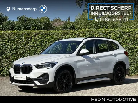 BMW X1 sDrive18i | Sportline | Trekhaak | Wit metallic | Navi Plus | HiFi | Head up