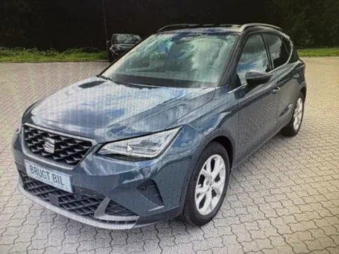 SEAT Arona 1.0 EcoTSI FR Business Connect | Automaat | Apple-Android | FR uitvoering