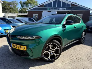 Alfa Romeo Tonale 1.5T Hybrid Edizione Business NL.Auto, Panoramadak, Trekhaak