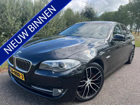 BMW 5-serie 523i | Automaat | Clima | Cruise | Bluetooth | Lederen bekleding | Stoelverw. | APK augu