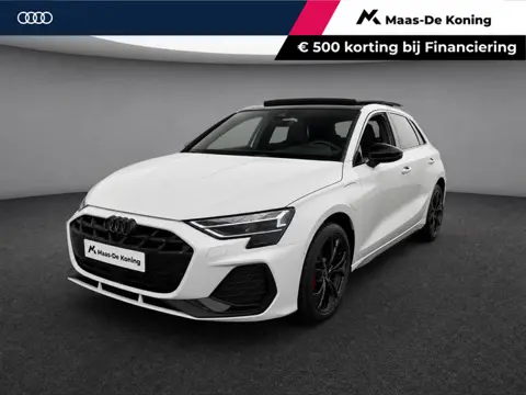 Audi A3 Sportback 45 TFSIe 272pk S-Tronic S Edition Competition · SOH 100% · Panoramadak · Camera · 
