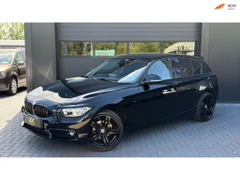 BMW 1-serie 118i M135i Look|Stoelverwarming|Carplay