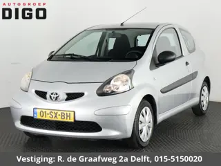 Toyota Aygo 1.0-12V | Dealer onderhouden | Radio/AUX/CD speler |