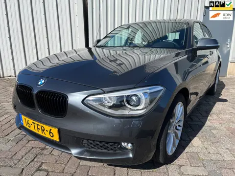 BMW 1-serie 116i Business+ SCHADEAUTO!