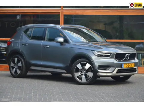 Volvo XC40 2.0 T4 Momentum | Camera | Trekhaak 1800KG | Apple CarPlay | Perfect onderhouden |