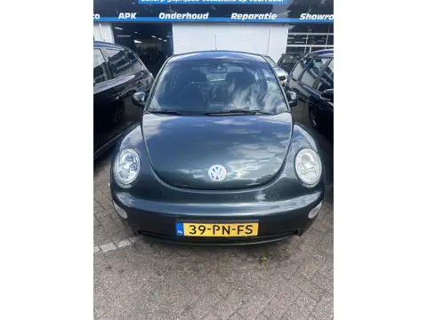 Volkswagen New Beetle 1.6 /Airco/Radio/Lm velgen