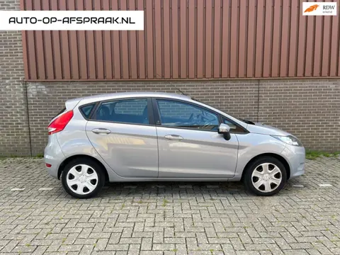 Ford Fiesta 1.25 Champion 5drs. Airco APK NAP