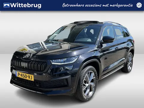 Škoda Kodiaq 1.5 TSI Sportline Business / AUTOMAAT/ PANO/ LEER/ STOELVENTILATIE/ CAMERA/ SMARTLINK/ 