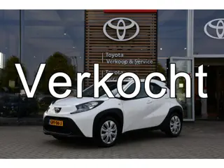 Toyota Aygo X 1.0 VVT-i MT Play 5-deurs 72pk | Airco | Achteruitrijcamera | Dealer-onderhouden |