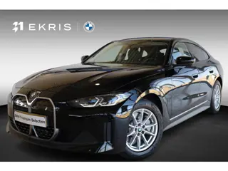 BMW i4 eDrive40 | Rondomzicht Camera | Stoelverwarming | Driving Assistant Professional | Dodehoek D