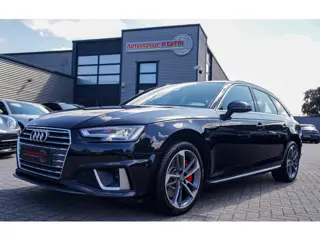 Audi A4 Avant 45 TFSI Sport S line black edition | Panorama | Dealer onderhouden | HuD | Camera | St