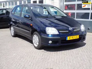 Nissan Almera Tino 1.8 Acenta