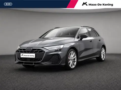 Audi A3 Sportback 45 TFSIe 272pk S-tronic S edition Competition · Camera · Sonos Audio · Elektrische