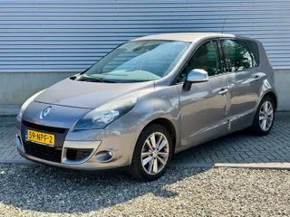 Renault Scénic 1.6 Celsium LPG G3 [ fm navi,ecc,lmv,trekhaak ]