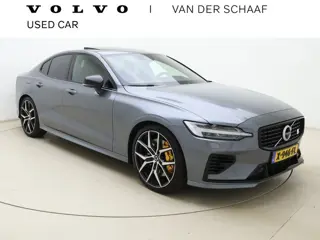 Volvo S60 T8 405pk AWD Polestar Engineered / Panoramadak / 20'' / Styling Kit / Black Pack / Harman&