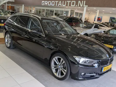 BMW 3 Serie Touring 320i High Executive Start/Stop Systeem, Cruise Control, Airco