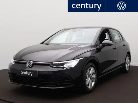Volkswagen Golf 1.0 eTSI Life DSG / Virtual cockpit / Adaptive cruise / Navi