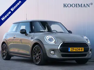 MINI 3-deurs 1.5 One 102 PK Navigatie / PDC / Cruise control / 16 inch / Apple Carplay