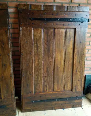 Sfeervolle eikenhouten luiken