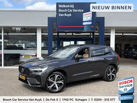 Volvo XC60 2.0 T8 Plug-in hybrid AWD Ultimate Dark / Automaat / NL-Auto / 455PK ! / Dealer-Onderhoud