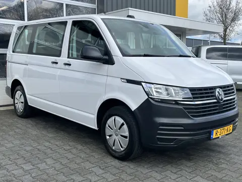 Volkswagen Transporter T6.1 Kombi 2.0 TDI L1H1-9-Persoons Ex BTW Airco Cruise control Stoelverwarmin