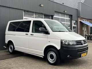 Volkswagen Transporter Kombi 2.0 TDI DSG Automaat L1H1 BTW en BPM vrij Airco Cruise control Trekhaak