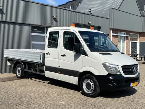 Mercedes-Benz Sprinter 314 2.2 CDI 432 DC Airco Cruise controle Trekhaak 3500kg trekgewicht 6-Persoo