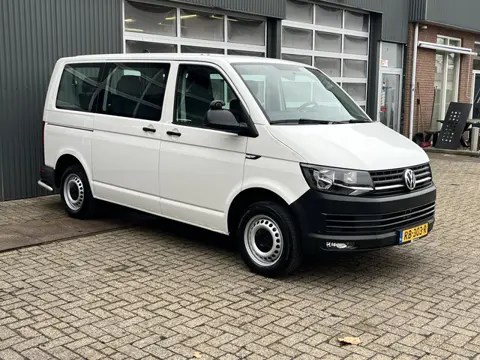 Volkswagen Transporter Kombi 2.0 TDI L1H1 BTW EN BPM VRIJ!! Euro 6 Airco Cruise controle 8-Persoons 