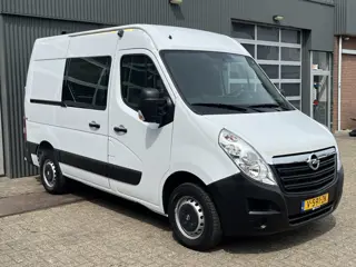Opel Movano 2.3 CDTI BiTurbo L1H2 Airco Cruise controle Kastinrichting Parkeersensoren achter Achter