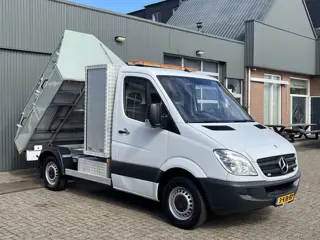 Mercedes-Benz Sprinter 210 2.2 CDI 325 Automaat Veegvuilkipper Airco Achterruitrijcamera Gereedschap