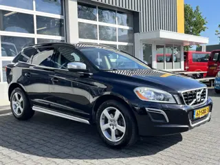 Volvo XC60 2.0 D3 R-Design Airco Cruise controle Leder Trekhaak 1600kg trekgewicht Parkeersensoren a