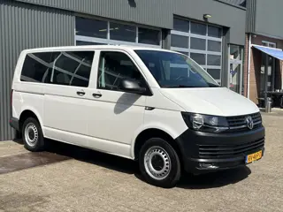 Volkswagen Transporter Kombi 2.0 TDI L1H1 BTW EN BPM VRIJ!! Euro 6 Airco Cruise controle 8-Persoons 
