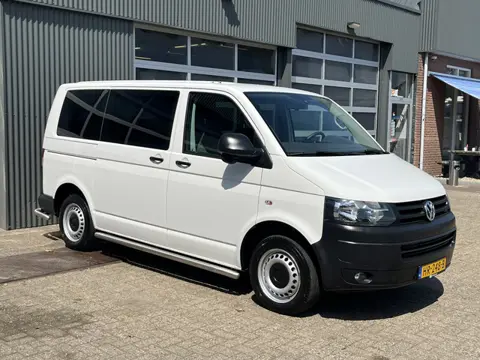 Volkswagen Transporter Kombi 2.0 TDI L1H1 140pk DSG Automaat Btw en bpm vrij 9 persoons Trekhaak Air