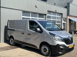 Renault Trafic 1.6 dCi L1H1 BTW en BPM VRIJ!! Airco Cruise controle 2-Persoons Telefoonverbinding Pa