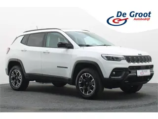 Jeep Compass 4xe 240 Plug-in Hybrid Electric Trailhawk