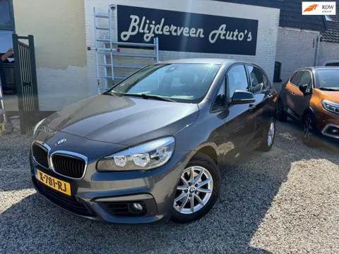 BMW 2-serie Active Tourer 218i Centennial High Executive Automaat | Leer | Navi | Trekhaak | PDC