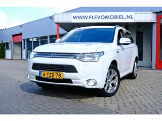 Mitsubishi Outlander 2.0 PHEV Executive Edition Aut. Xenon|Navi|Half Leder|LMV|Cam