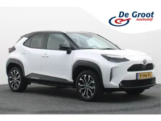 Toyota Yaris Cross 1.5 Hybrid Dynamic Two-Tone, Camera, Keyless, Apple Carplay, ACC, 17"