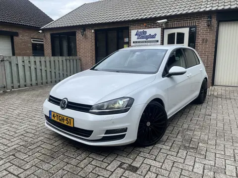 Volkswagen Golf 1.6 TDI Highline BlueMotion 145pk Xenon 19"